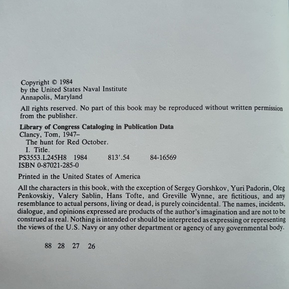 Tom Clancy hardcovers: The Hunt for Red October & Clear and Present Danger - Picture 14 of 14